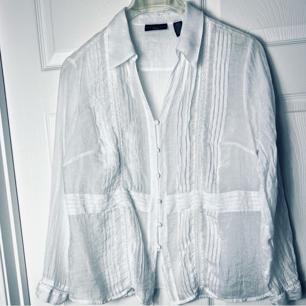 Apostrophe Sz 16W Women’s Ruffles Buttons White Sheer Button-Up Blouse